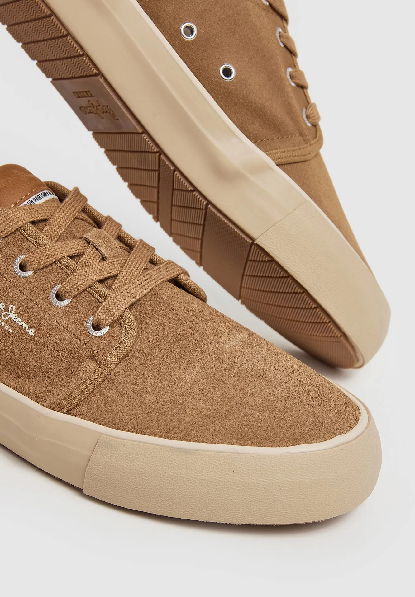 BEN URBAN  - Stringate sportive