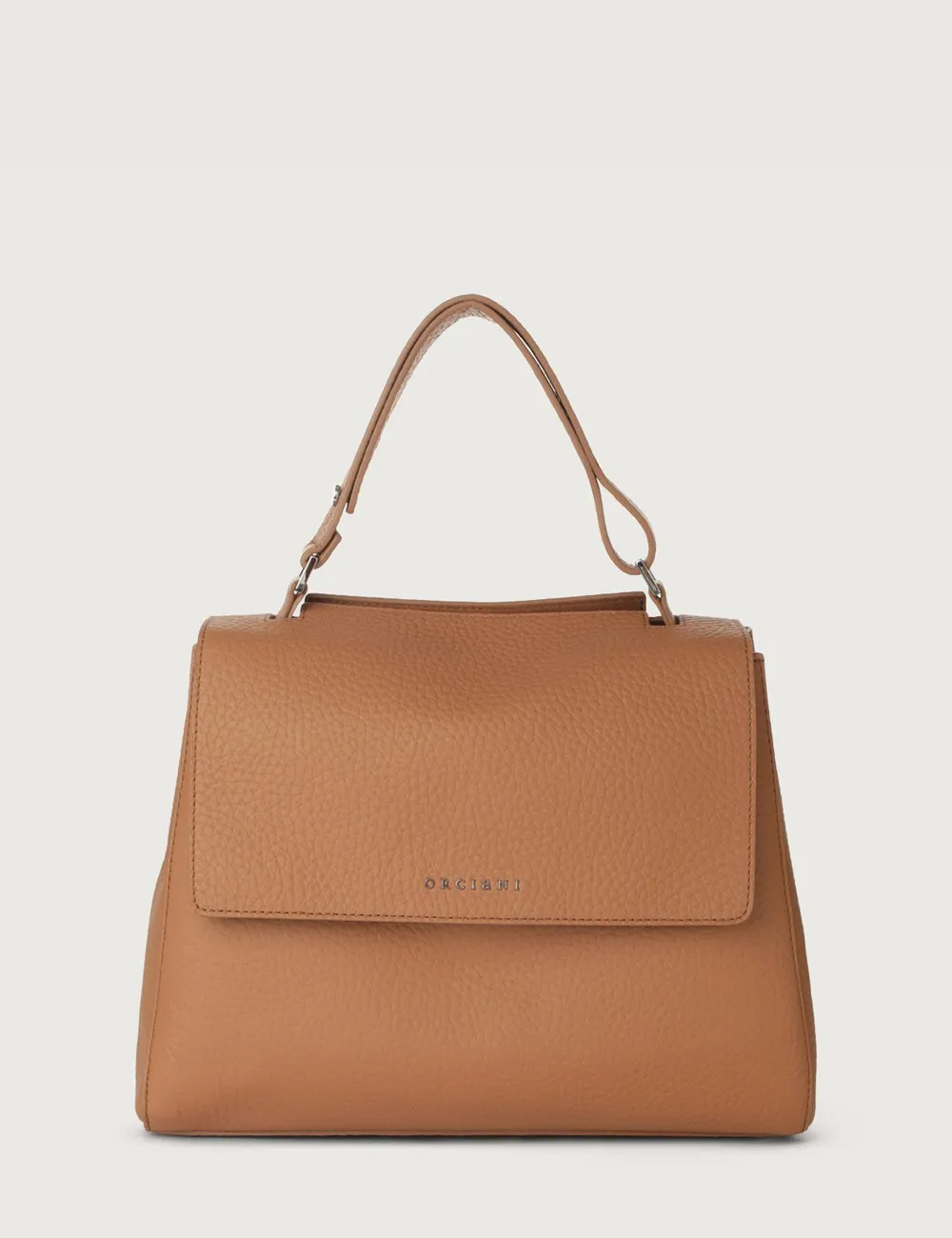 Borsa a spalla Sveva Soft Media in pelle con tracolla mandorla