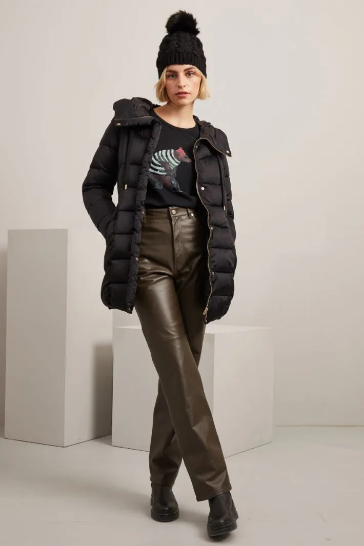 Cuffia in maglia a trecce
