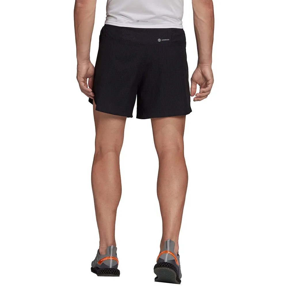 d4r short man