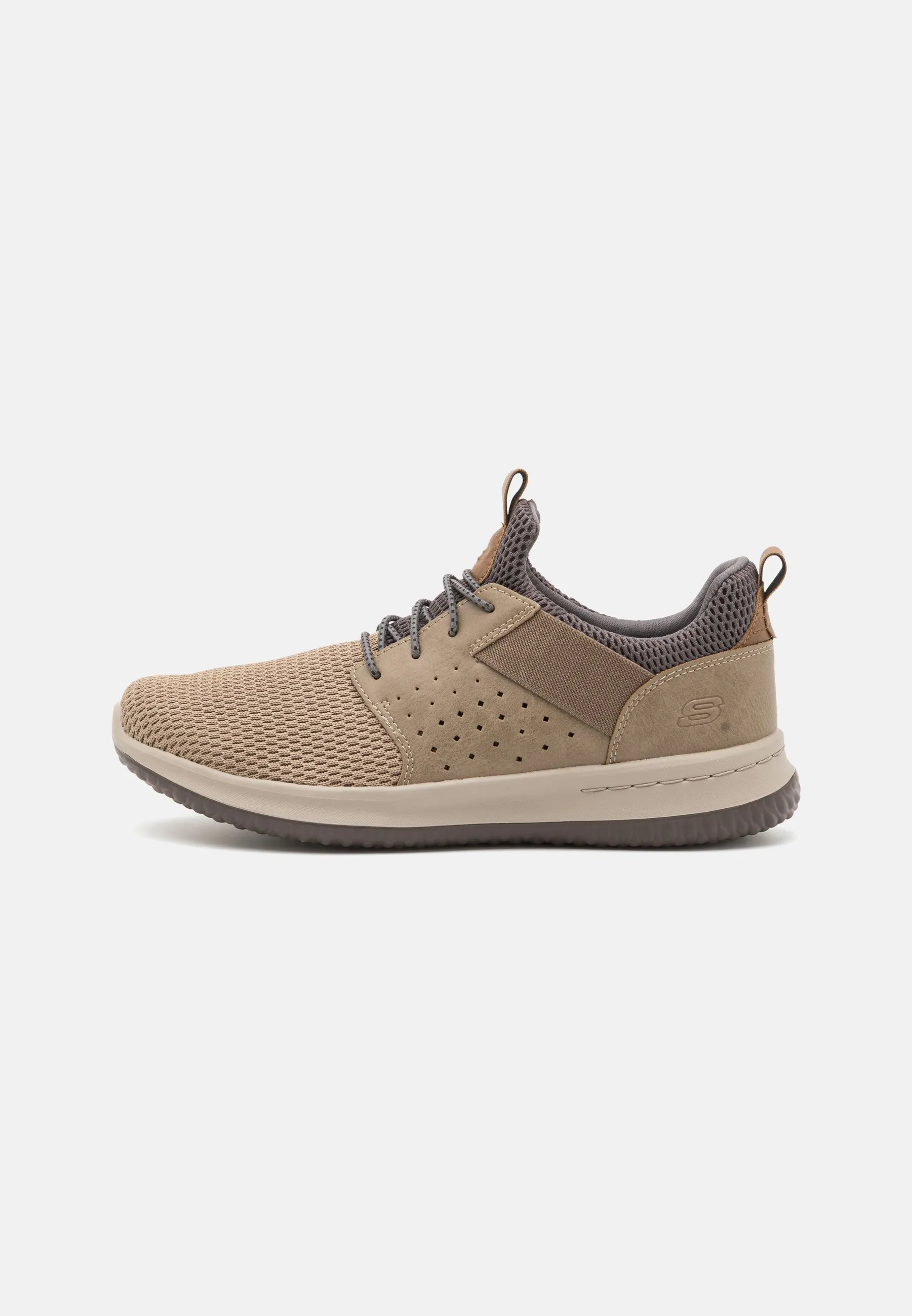 DELSON - Stringate sportive