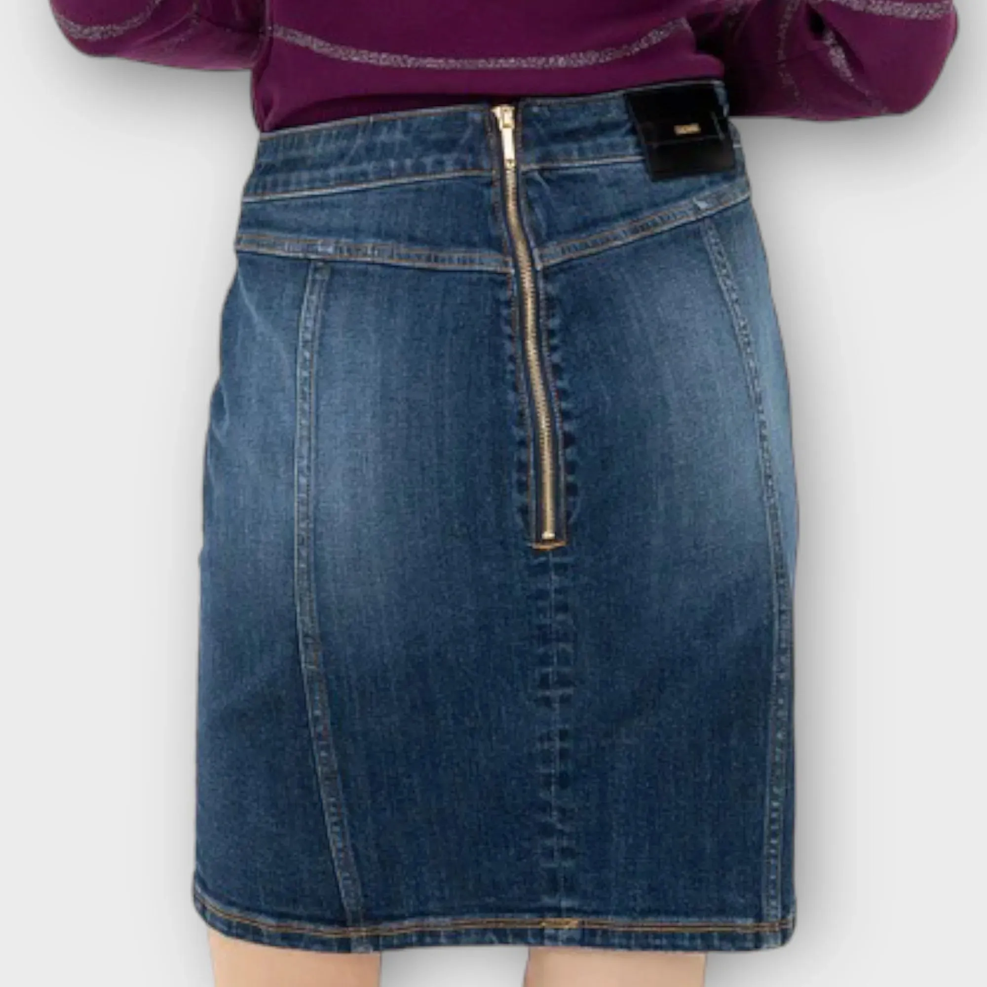 Fracomina – Gonna a tubino aderente mini in denim con lavaggio medio