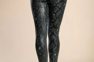 Leggings alla moda con stampa pelle di serpente, neri