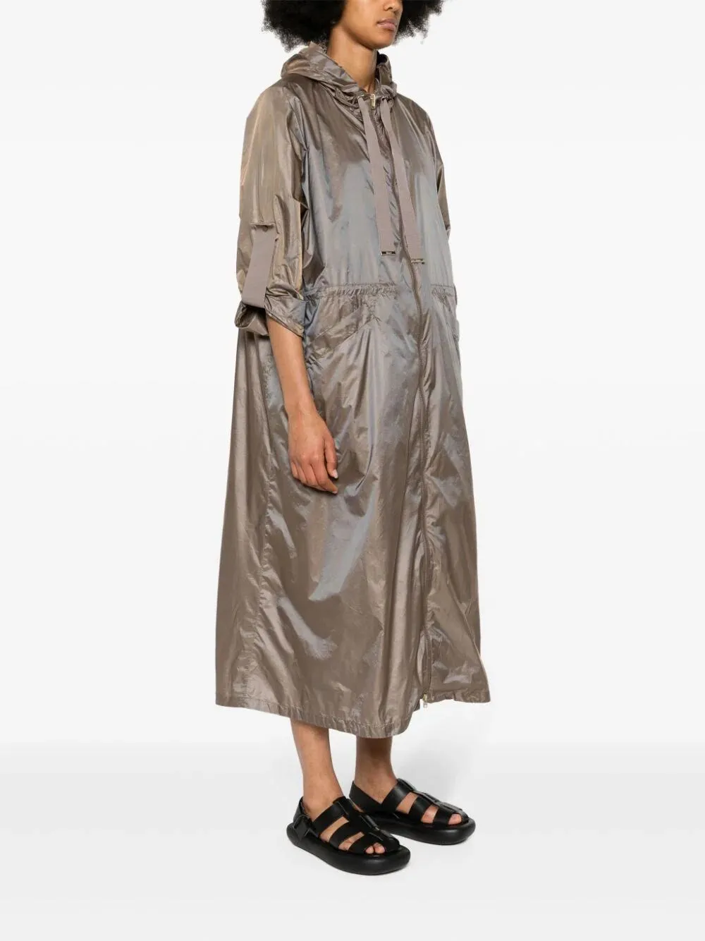 Long Cape