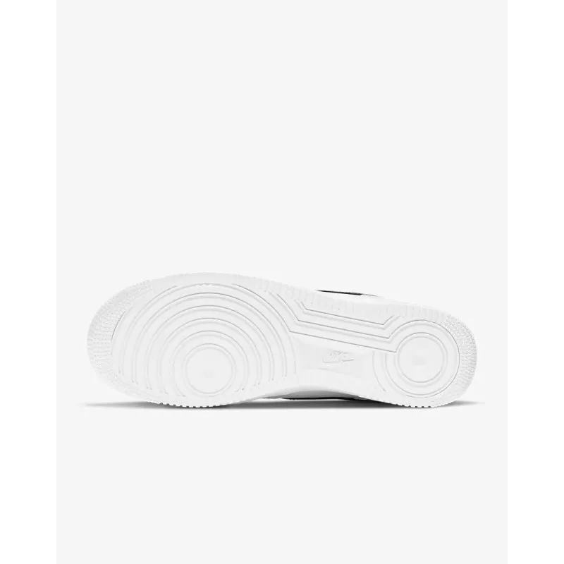 Nike Air Force 1'07 Bianco-Nero-Scarpe sportive Uomo