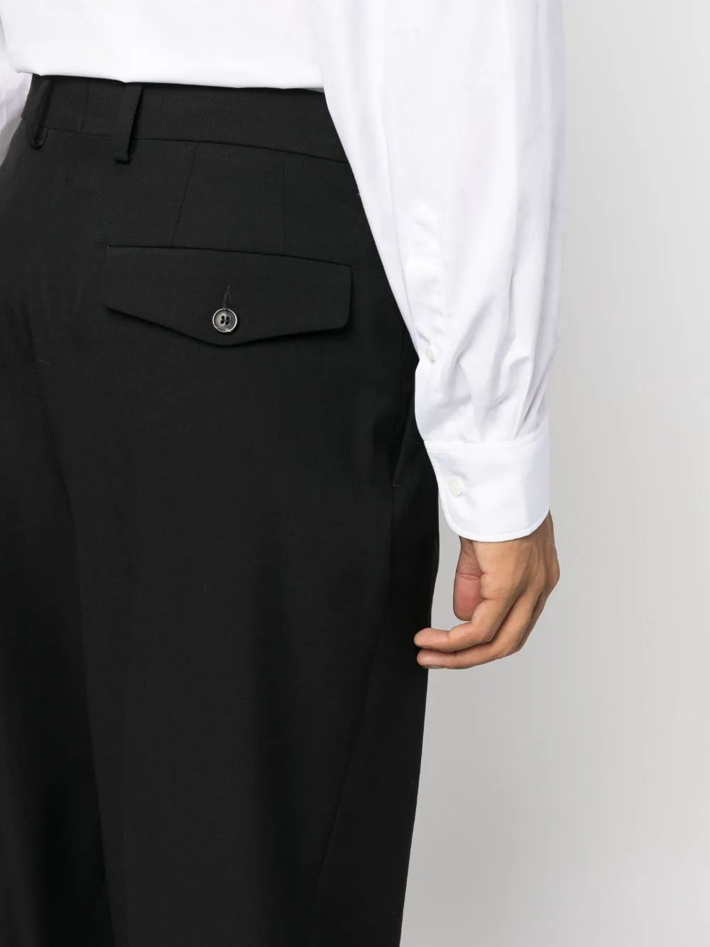 pantalone con pences