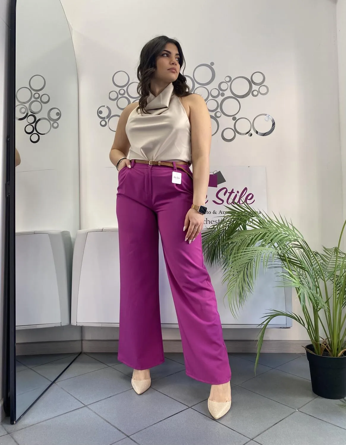 Pantalone palazzo magenta con cintura