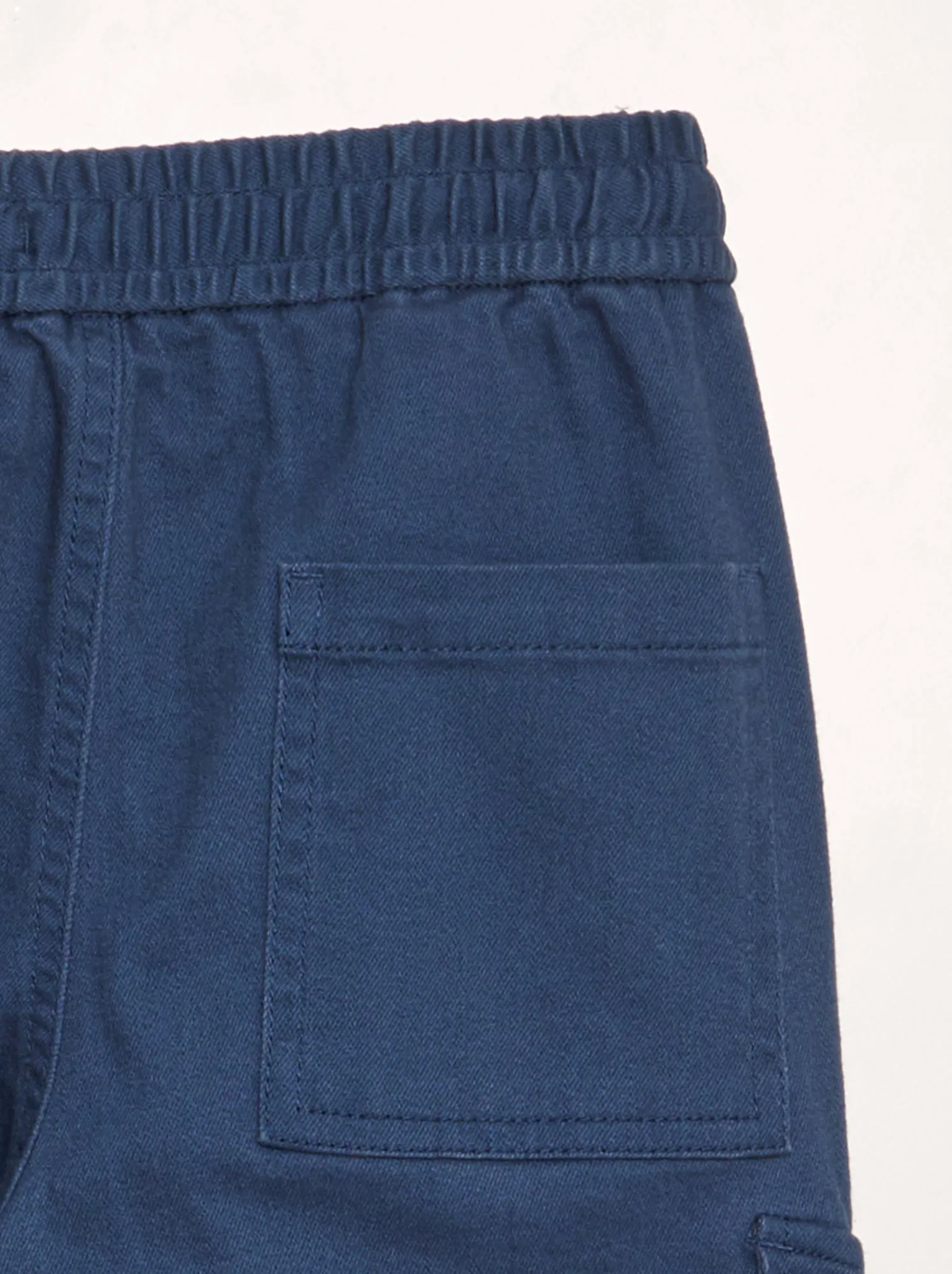 Pantaloni con tasche laterali - BLU