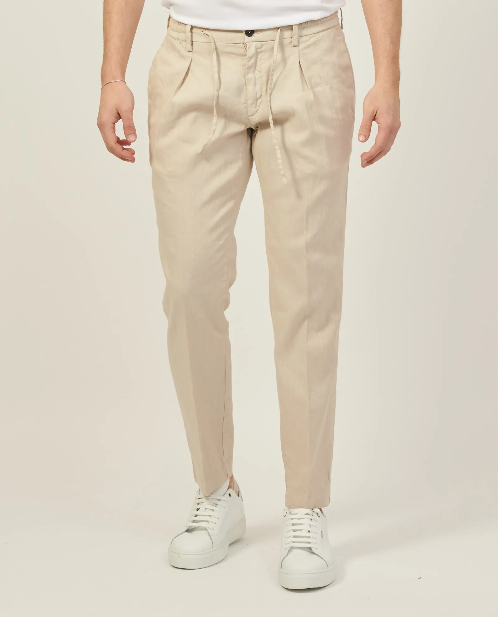 Pantaloni SetteMezzo in lino con coulisse e pinces