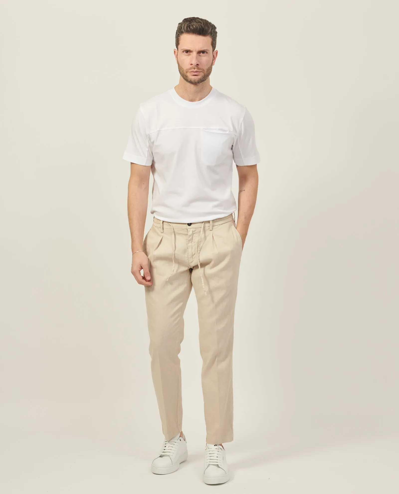 Pantaloni SetteMezzo in lino con coulisse e pinces