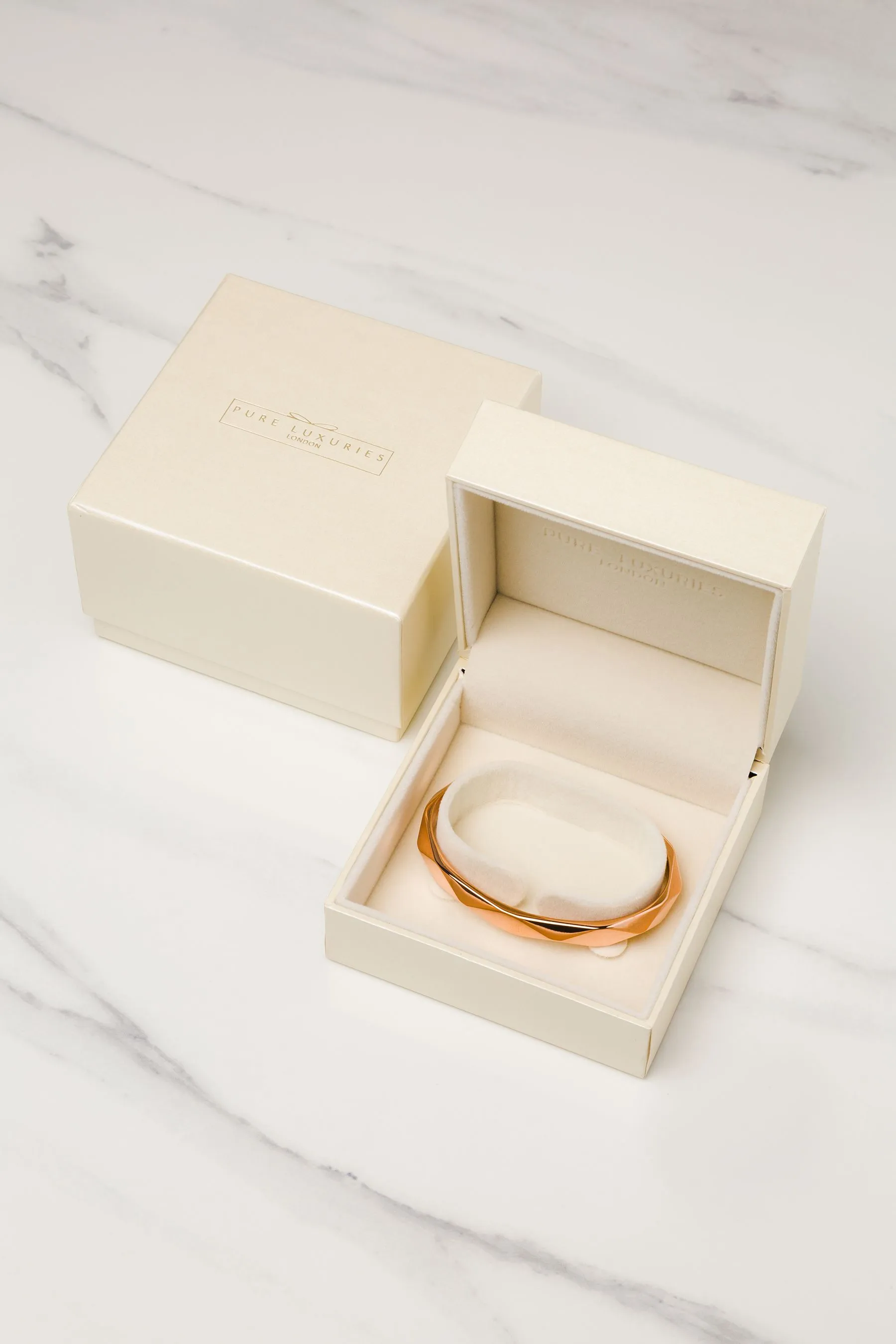 Pure Luxuries London - Aurelle - Oro con rose - Bracciale Argento sterling placcato