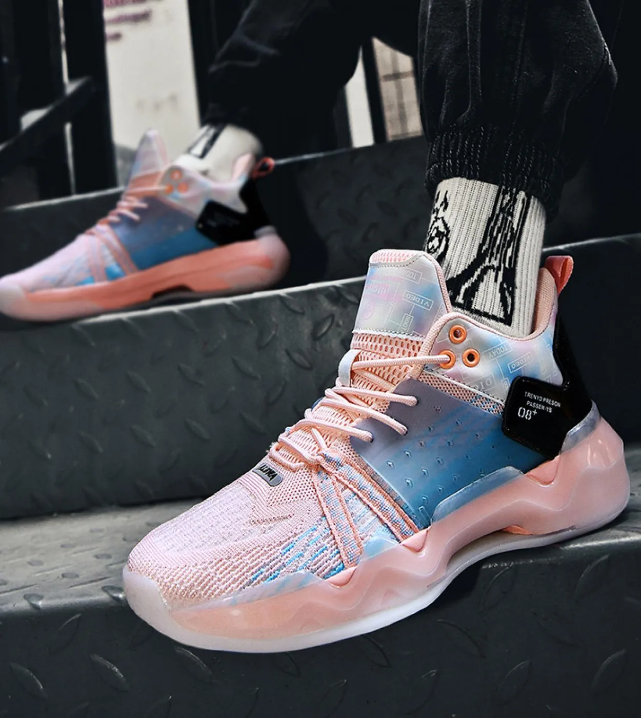 Scarpe da basket da uomo Ammortizzazione traspirante Scarpe sportive indossabili antiscivolo Allenamento in palestra Scarpe da g