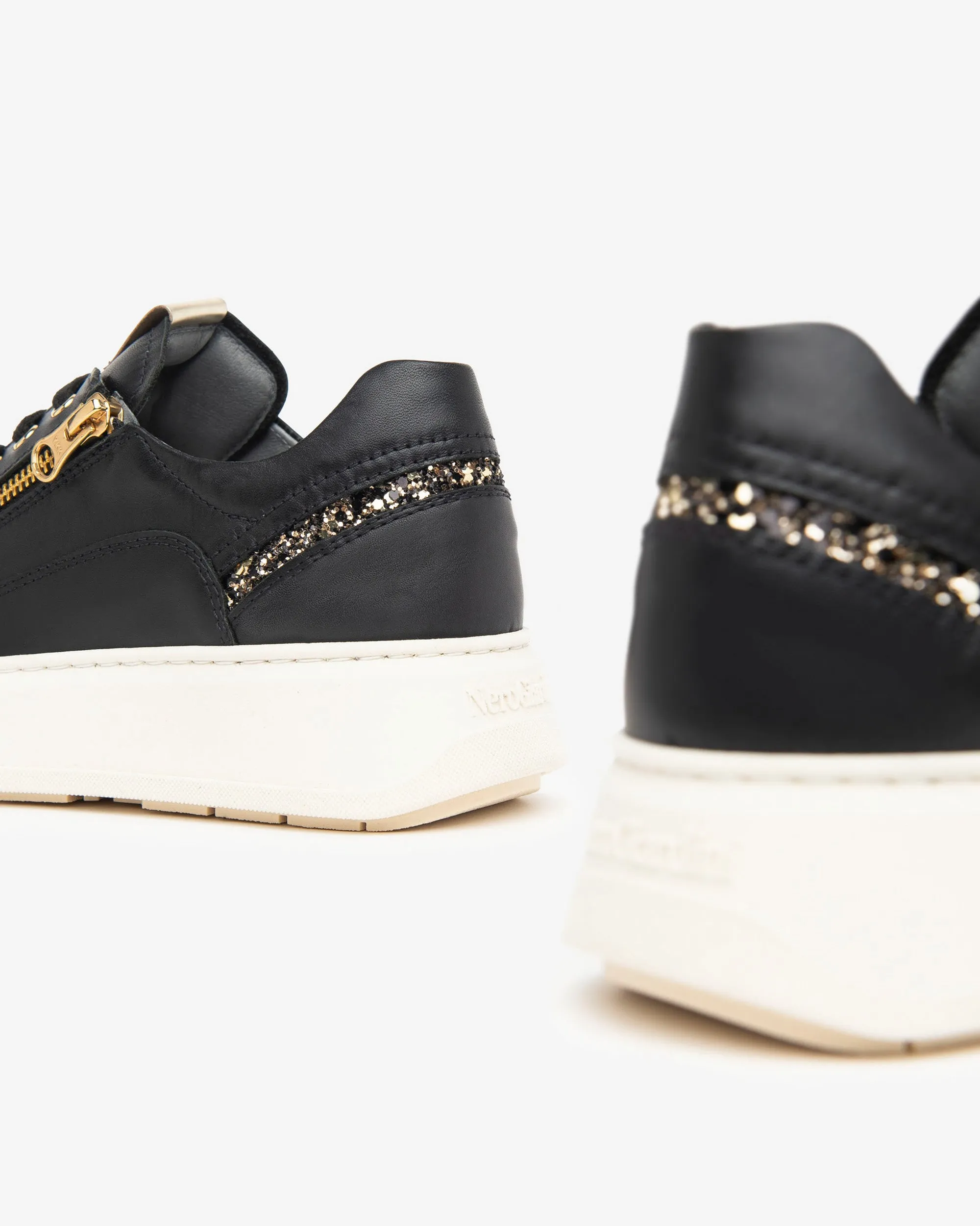 Scarpe da ginnastica Domestica nere