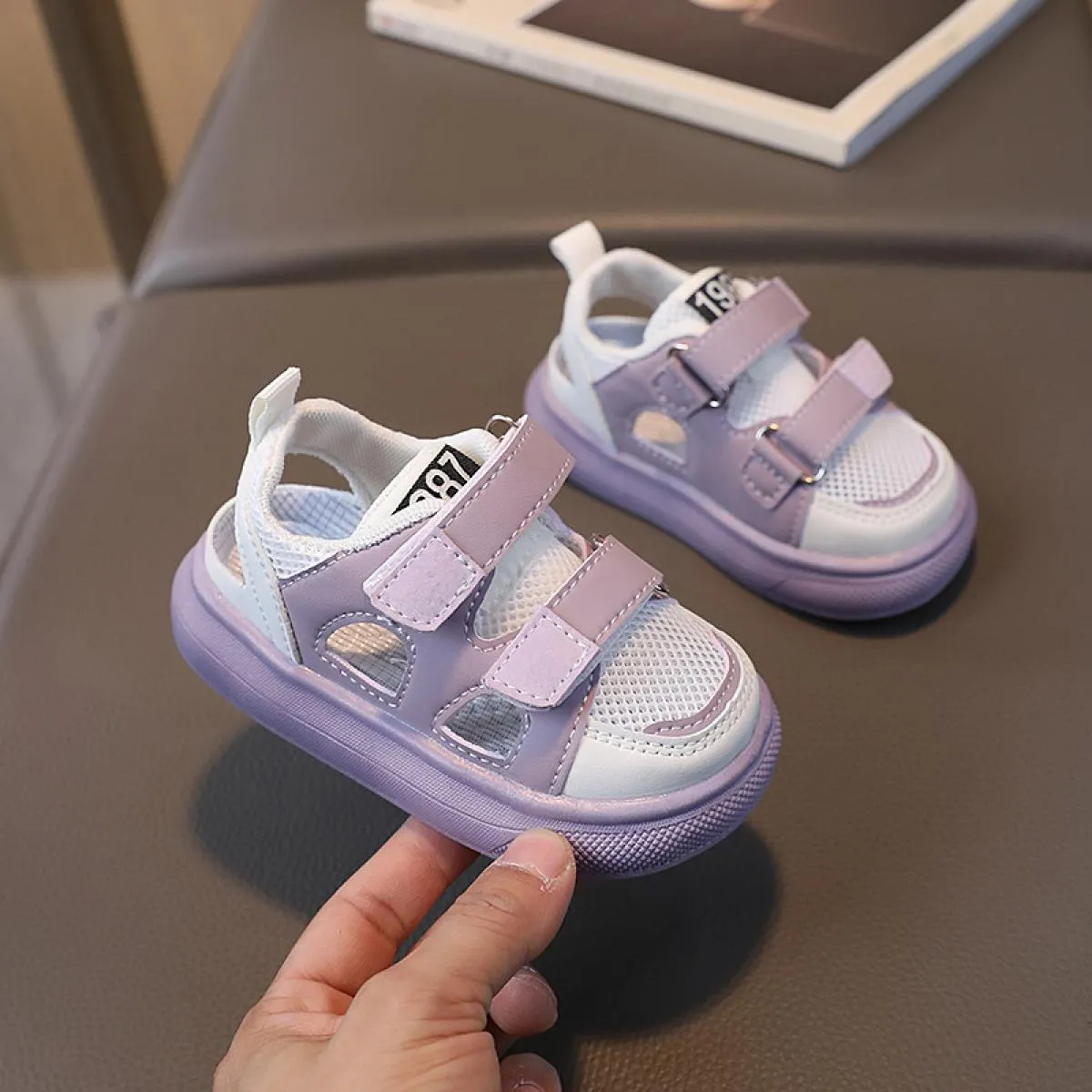 Scarpe da ginnastica per bambini scavate Viola Grigio Bianco Scarpe sportive estive Nuovo arrivo Sandali con plateau freschi per