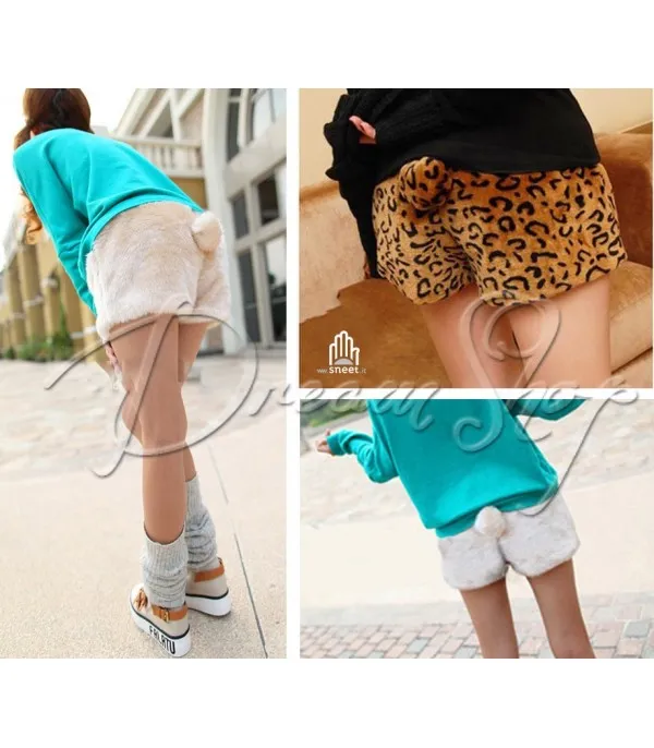 Shorts in ecopelliccia con coda